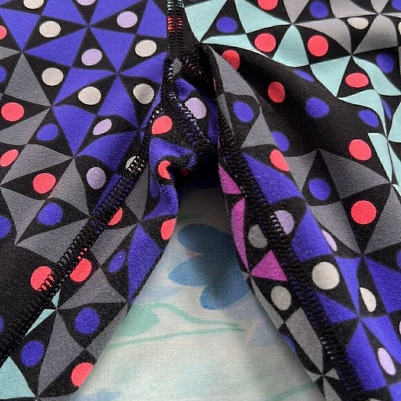 Victorias Secret VSX Sport Leggings Pants Geo Print - Picture 6 of 8